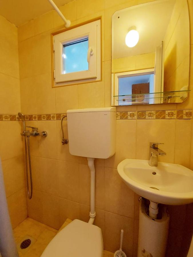 איגאלו Guest House Ivana מראה חיצוני תמונה